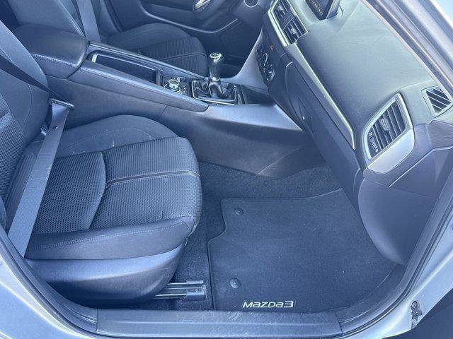 Used 2017 MAZDA MAZDA3 Sport w/ Preferred Equipment Package image 37