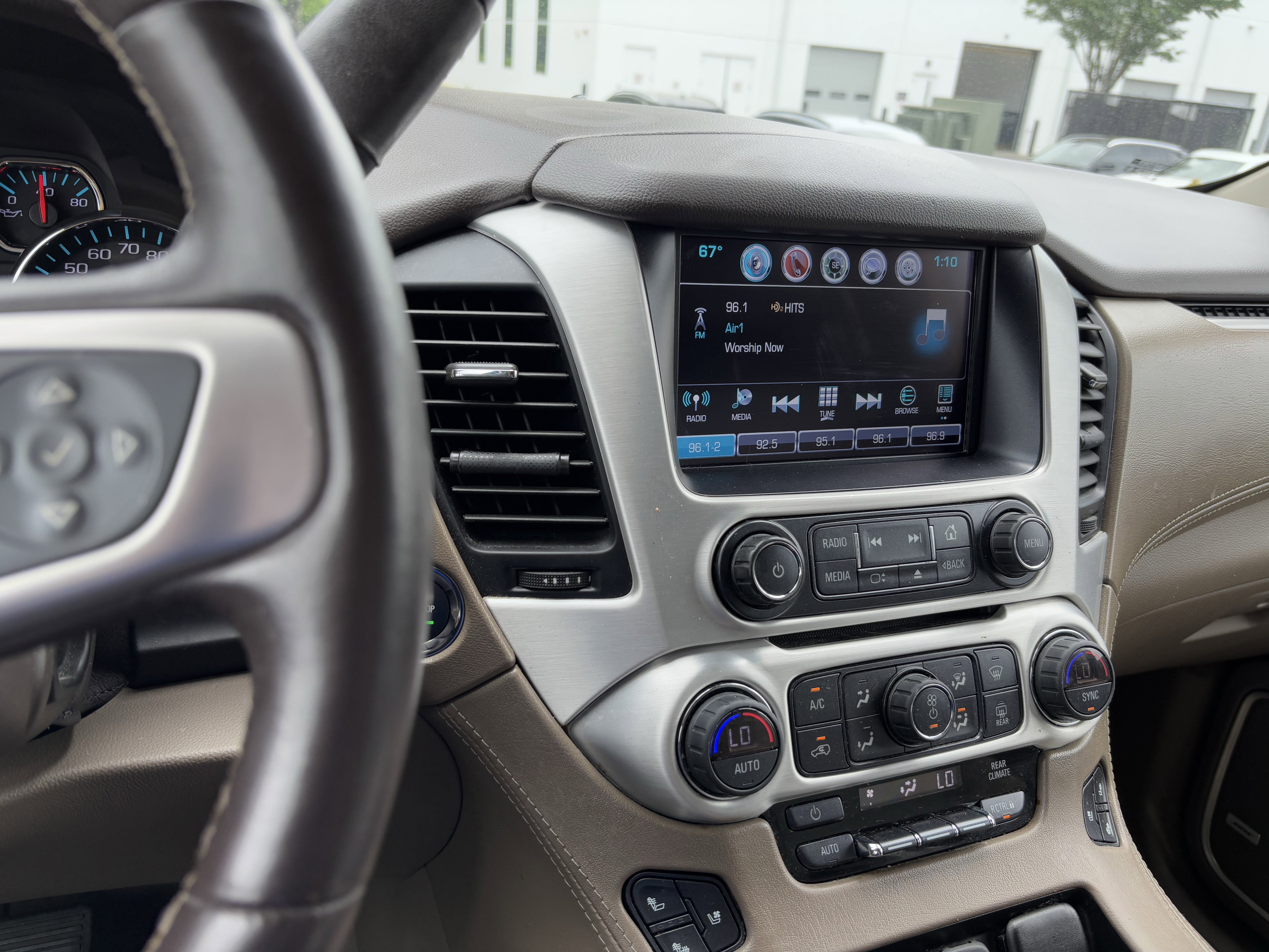 Used 2020 GMC Yukon SLT w/ Open Road Package RWD image 30