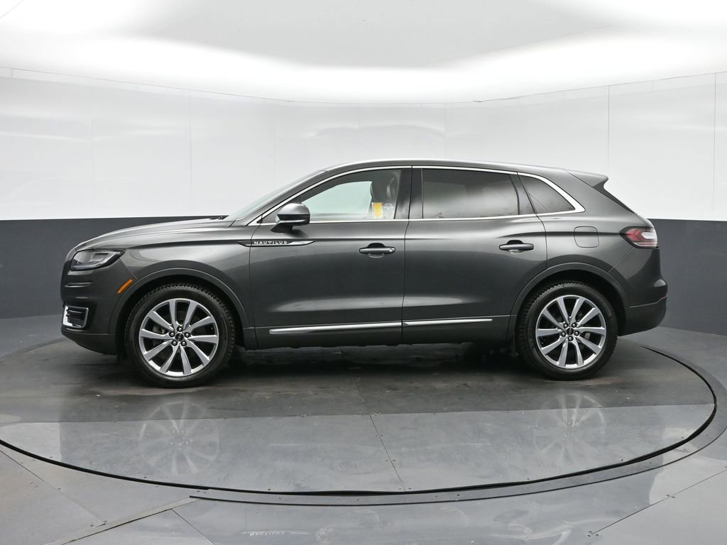 Used 2019 Lincoln Nautilus Select image 4