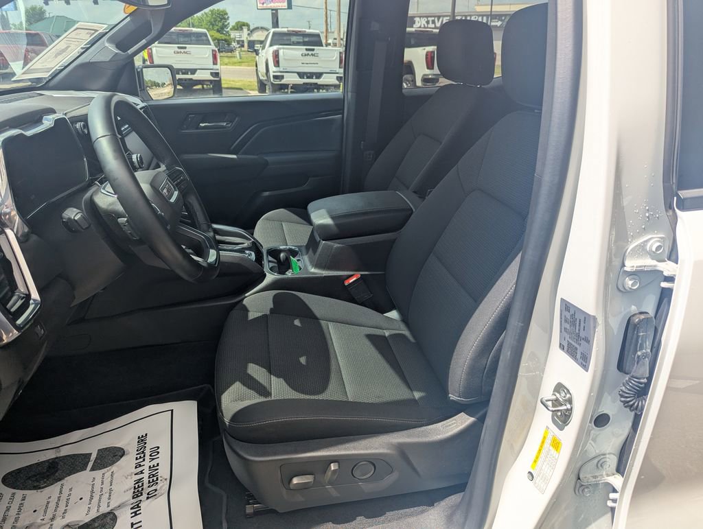 Used 2024 GMC Canyon Elevation w/ Convenience Package RWD image 20