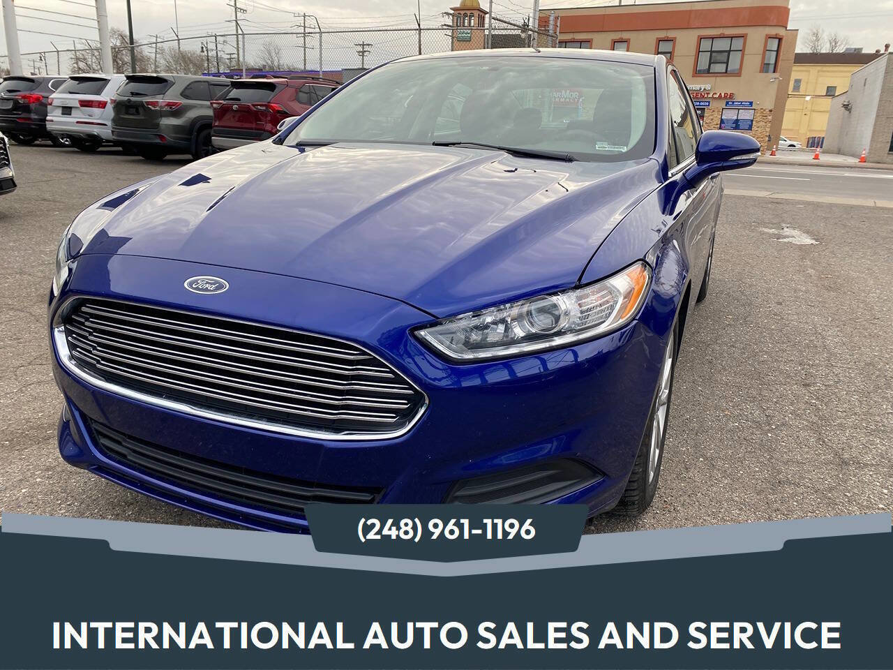 Used 2016 Ford Fusion SE image 1