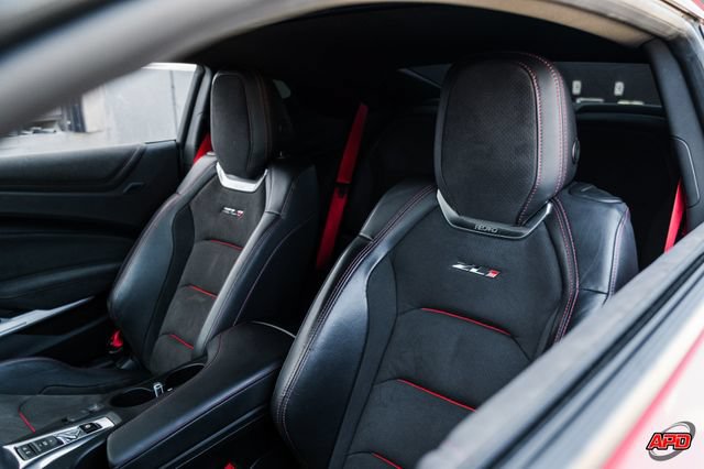 Used 2018 Chevrolet Camaro ZL1 RWD image 18
