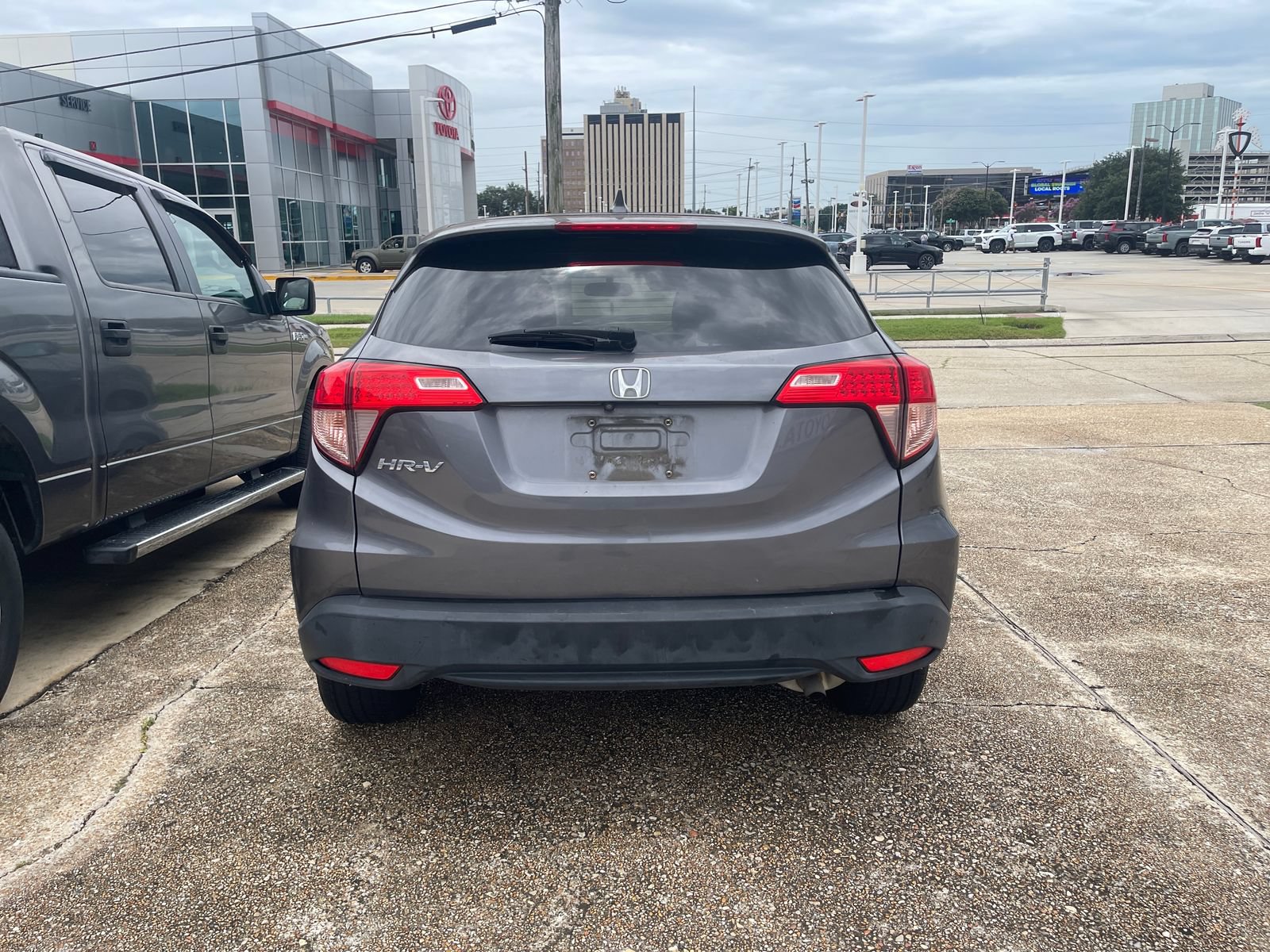 Used 2016 Honda HR-V EX image 3