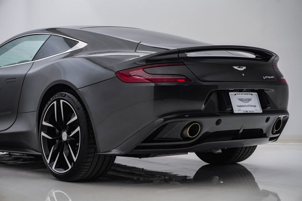 Used 2015 Aston Martin Vanquish Coupe RWD image 11