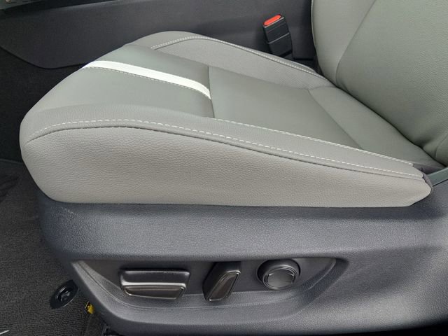 Used 2026 Toyota Camry SE w/ Convenience Package FWD image 28