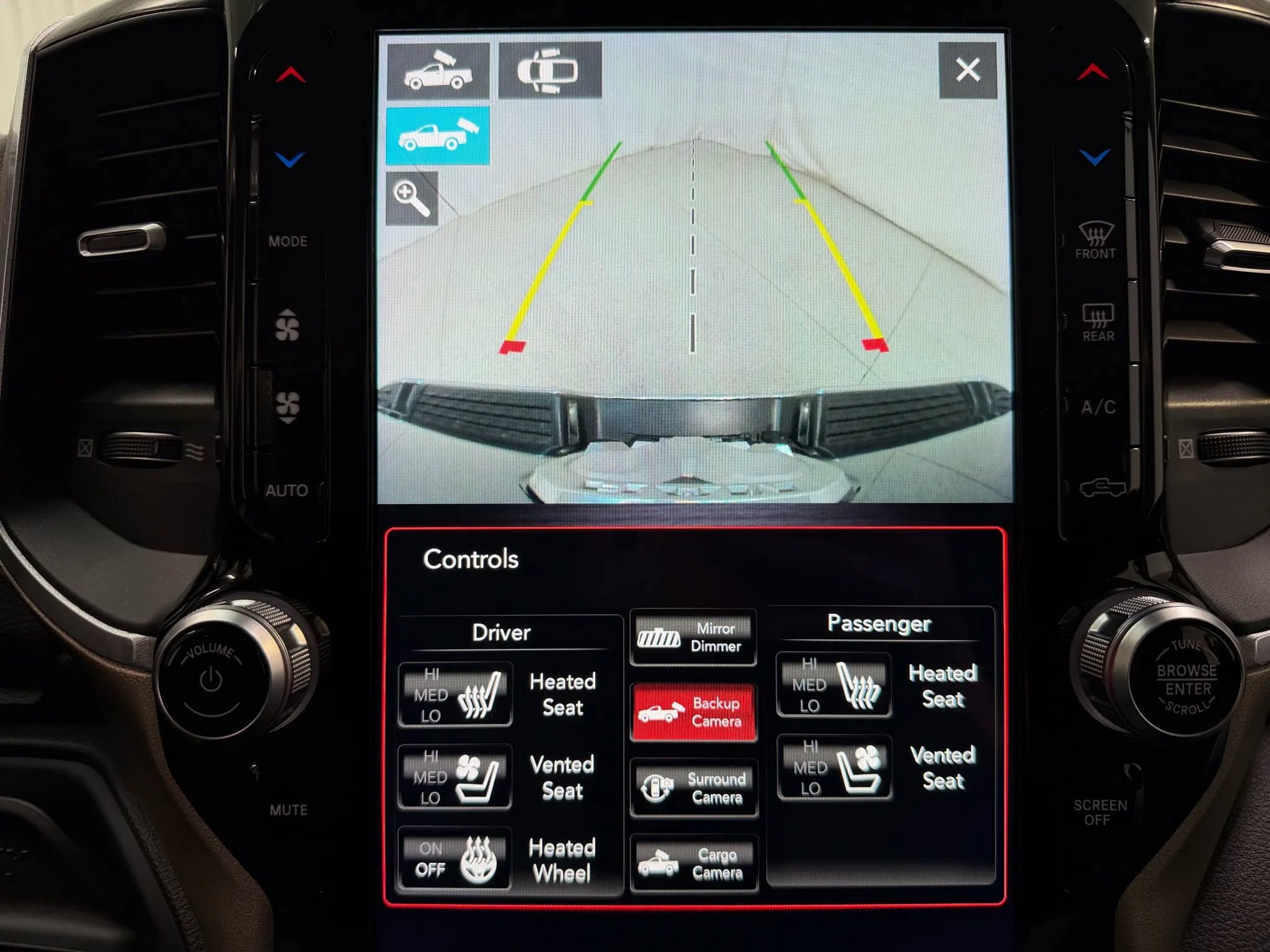 Used 2020 RAM 3500 Laramie image 25