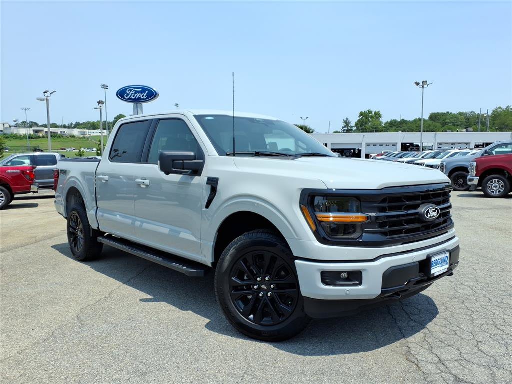New 2026 Ford F150 XLT w/ Equipment Group 302A MID AWD/4WD image 1