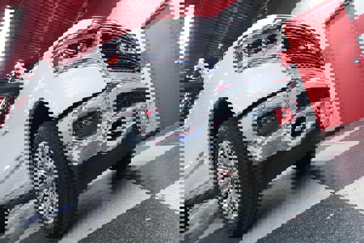 Used 2023 RAM 1500 Limited image 38