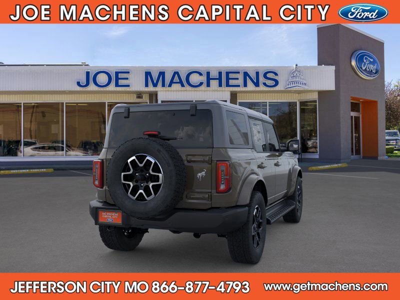 New 2025 Ford Bronco Outer Banks image 9