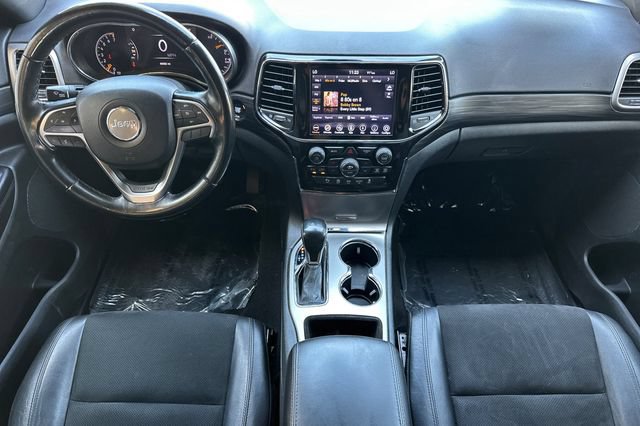 Certified 2020 Jeep Grand Cherokee Laredo w/ Laredo X Package RWD image 13