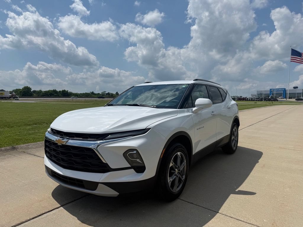 Used 2023 Chevrolet Blazer LT w/ Convenience Package FWD image 10