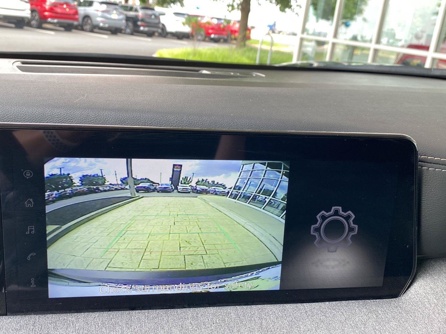Certified 2025 Nissan Kicks SV AWD/4WD image 31