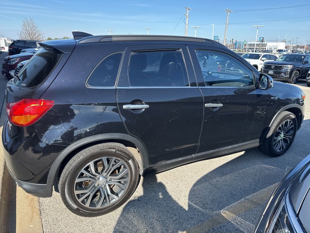 Used 2017 Mitsubishi Outlander Sport GT image 1