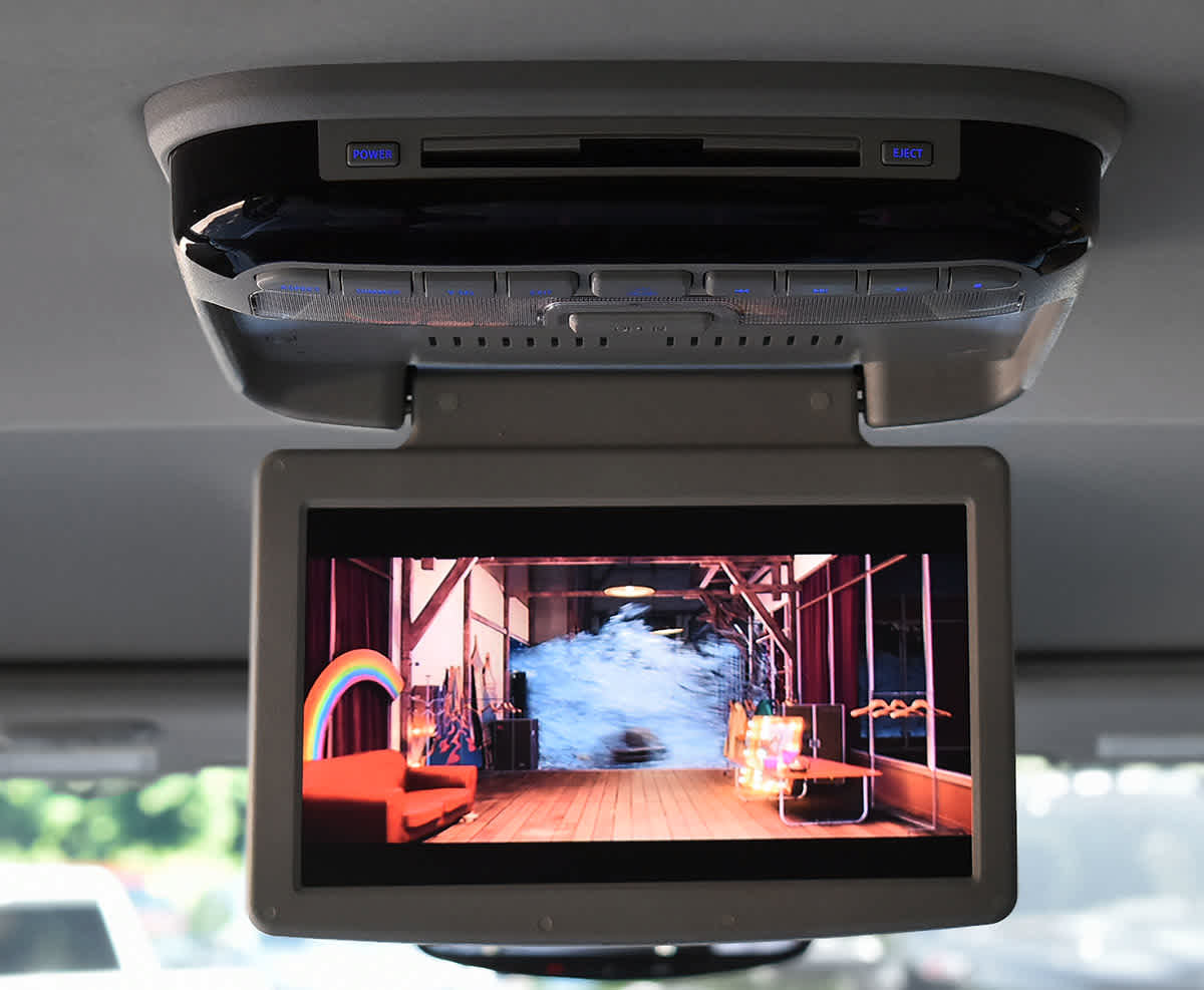 Used 2019 Chrysler Pacifica Touring-L FWD image 11