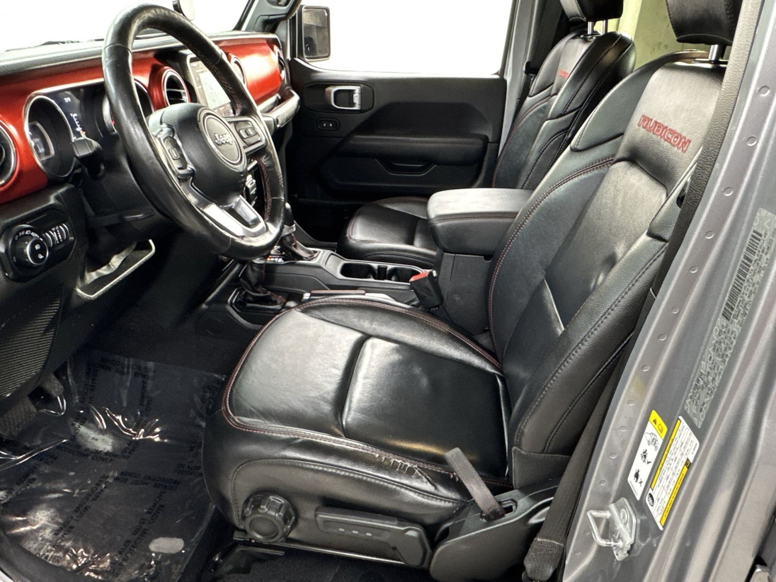 Used 2020 Jeep Gladiator Rubicon AWD/4WD image 16