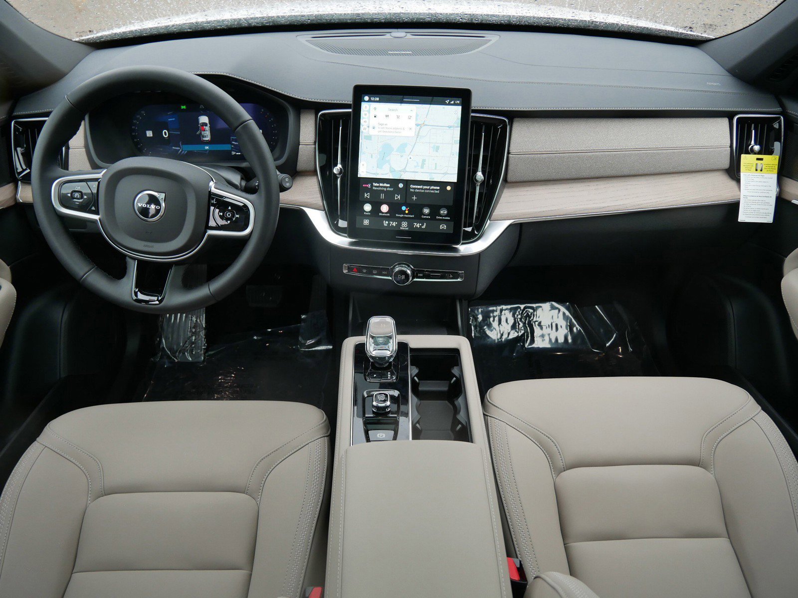 New 2026 Volvo XC90 B6 Plus image 7