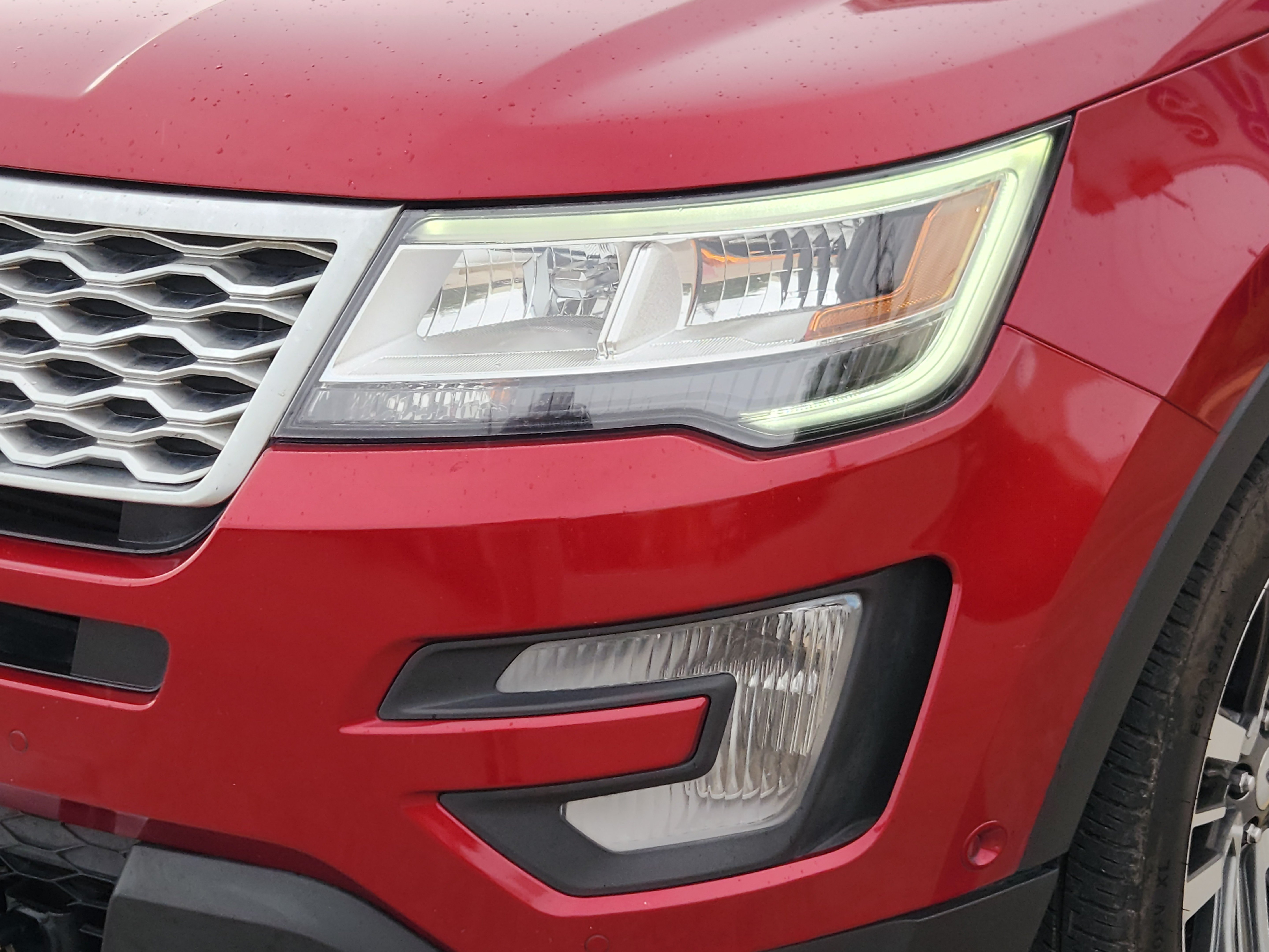 Used 2017 Ford Explorer Platinum AWD/4WD image 6