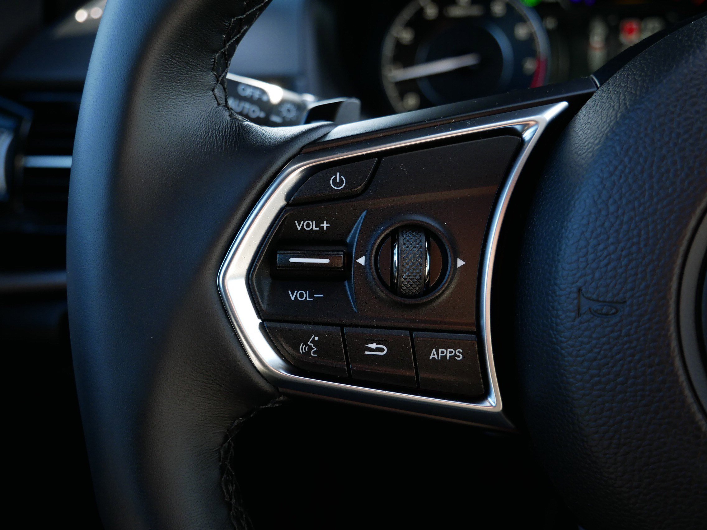 Certified 2025 Acura RDX SH-AWD image 28