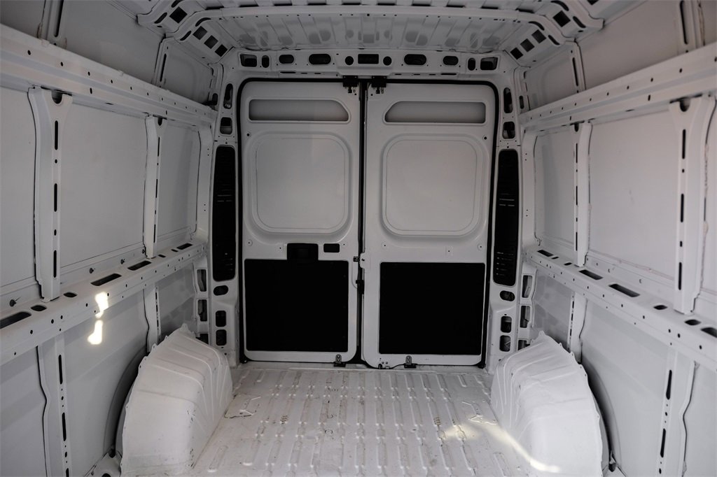 Used 2024 RAM ProMaster 2500 w/ Quick Order Package 22G SLT image 34