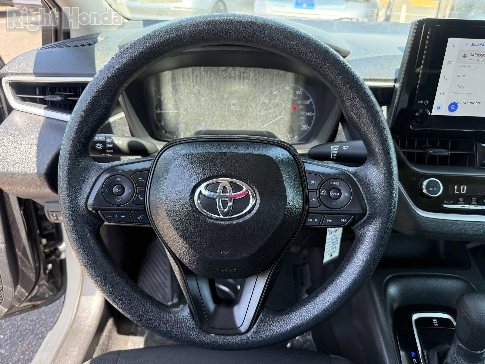 Used 2024 Toyota Corolla LE FWD image 16