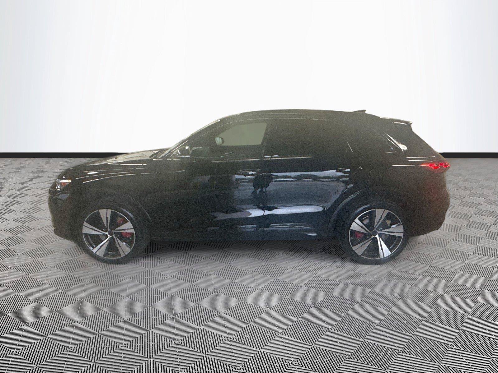New 2026 Audi SQ5 Premium Plus AWD/4WD image 4