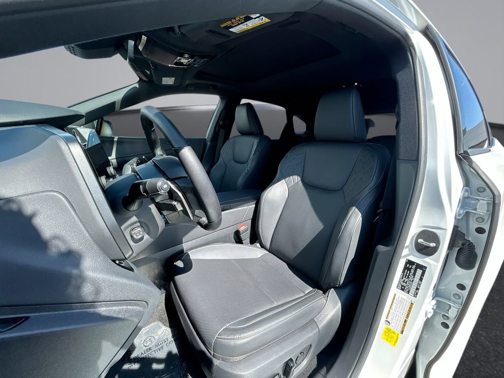 Used 2025 Lexus RX 350 Premium w/ Accessory Package (Z1) FWD image 30