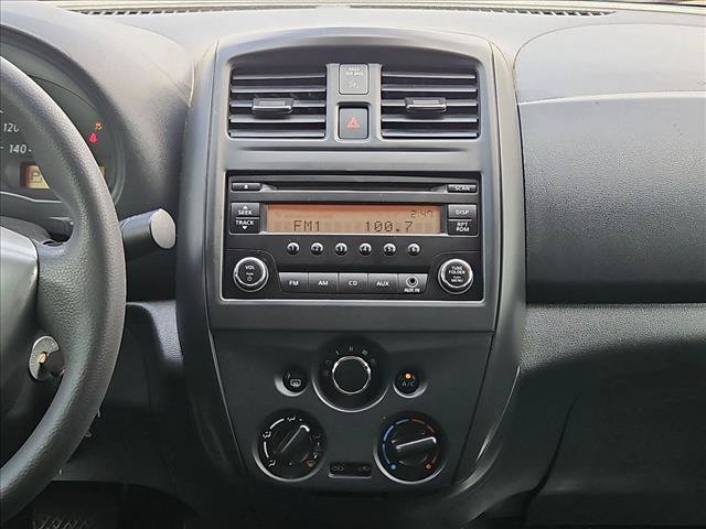 Used 2015 Nissan Versa S FWD image 20