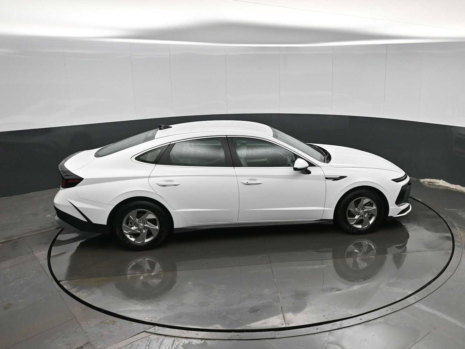 Certified 2025 Hyundai Sonata SE image 33