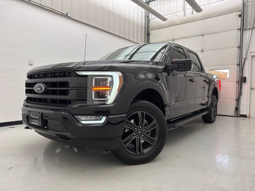 Used 2021 Ford F150 Lariat w/ Equipment Group 502A High AWD/4WD image 3