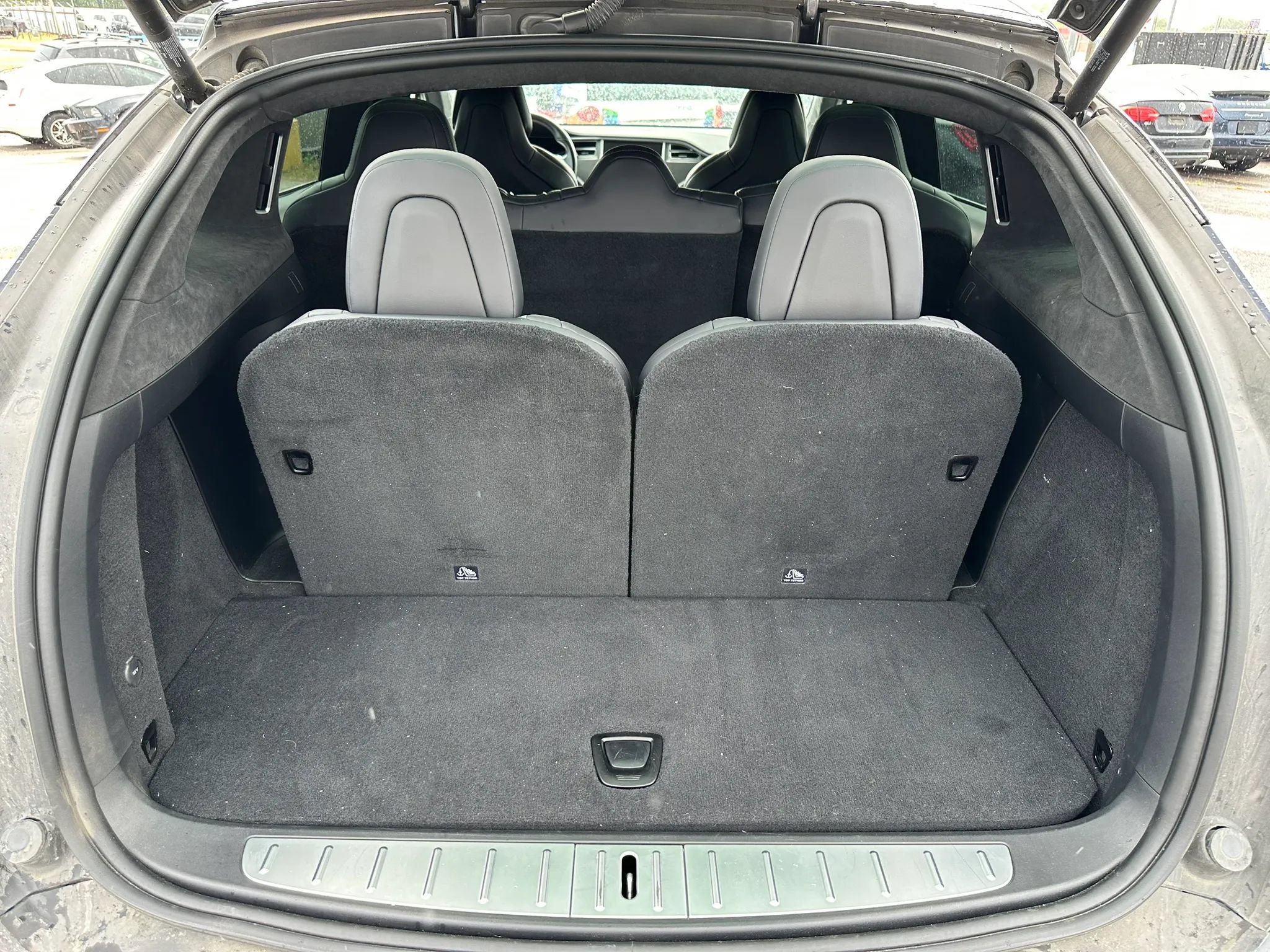 Used 2017 Tesla Model X 75D AWD/4WD image 27