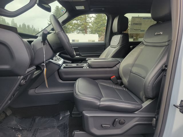 New 2026 Ford Expedition Max Platinum w/ Stealth Appearance Package AWD/4WD image 2