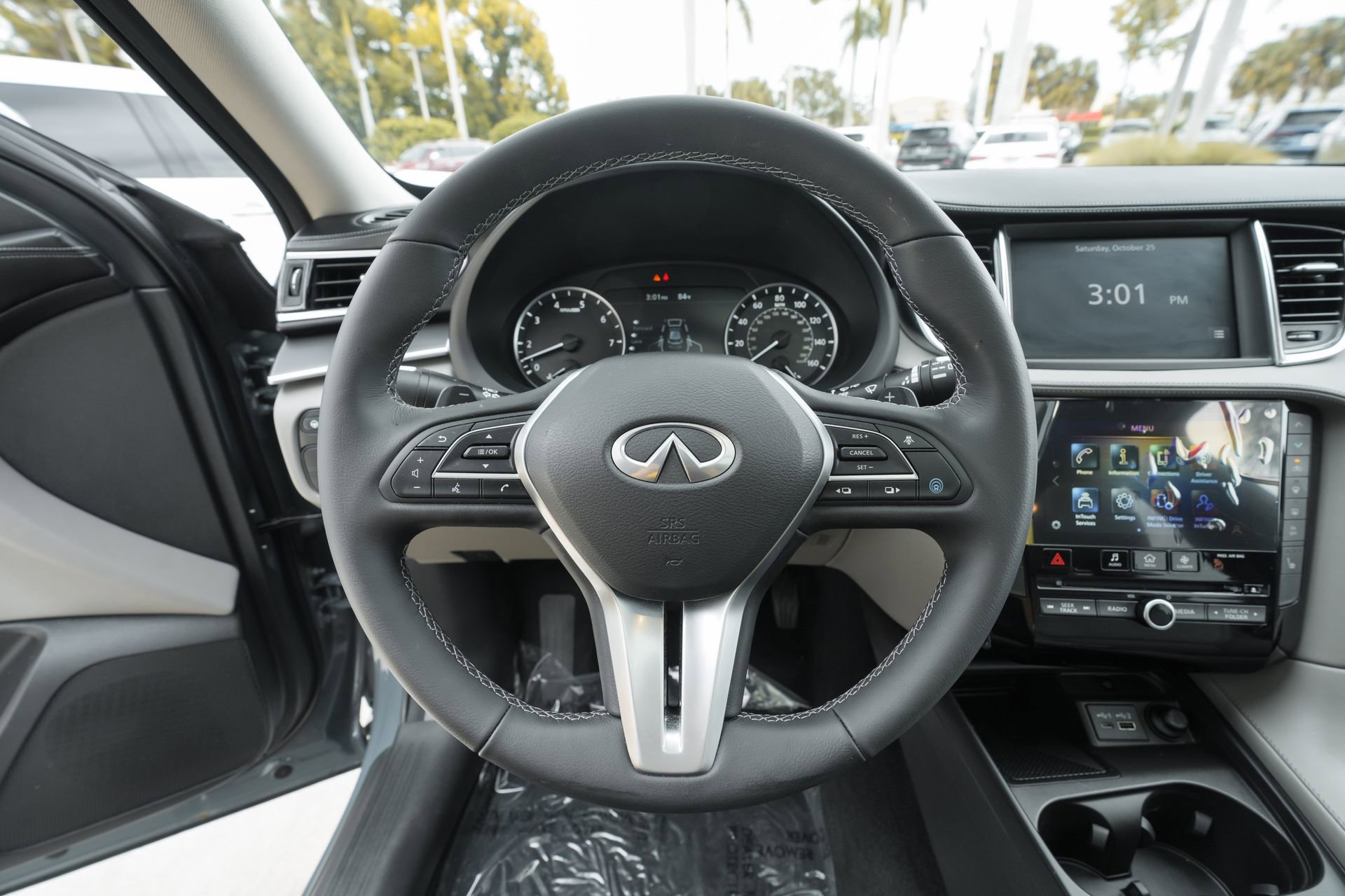 Used 2025 INFINITI QX50 Luxe image 7