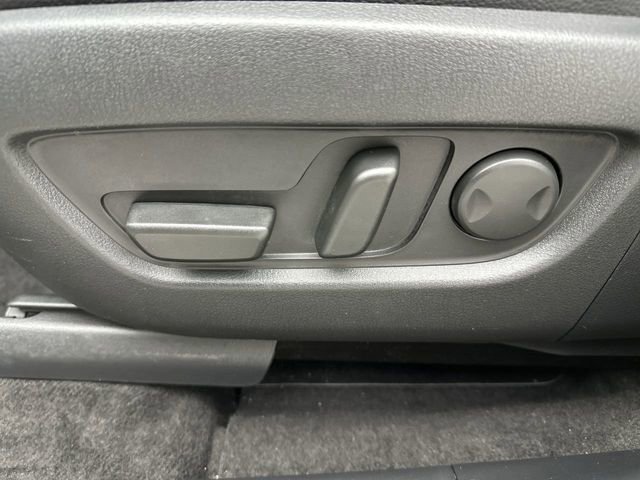 Certified 2025 MAZDA CX-70 Plug-In Hybrid w/ Premium Pkg image 12