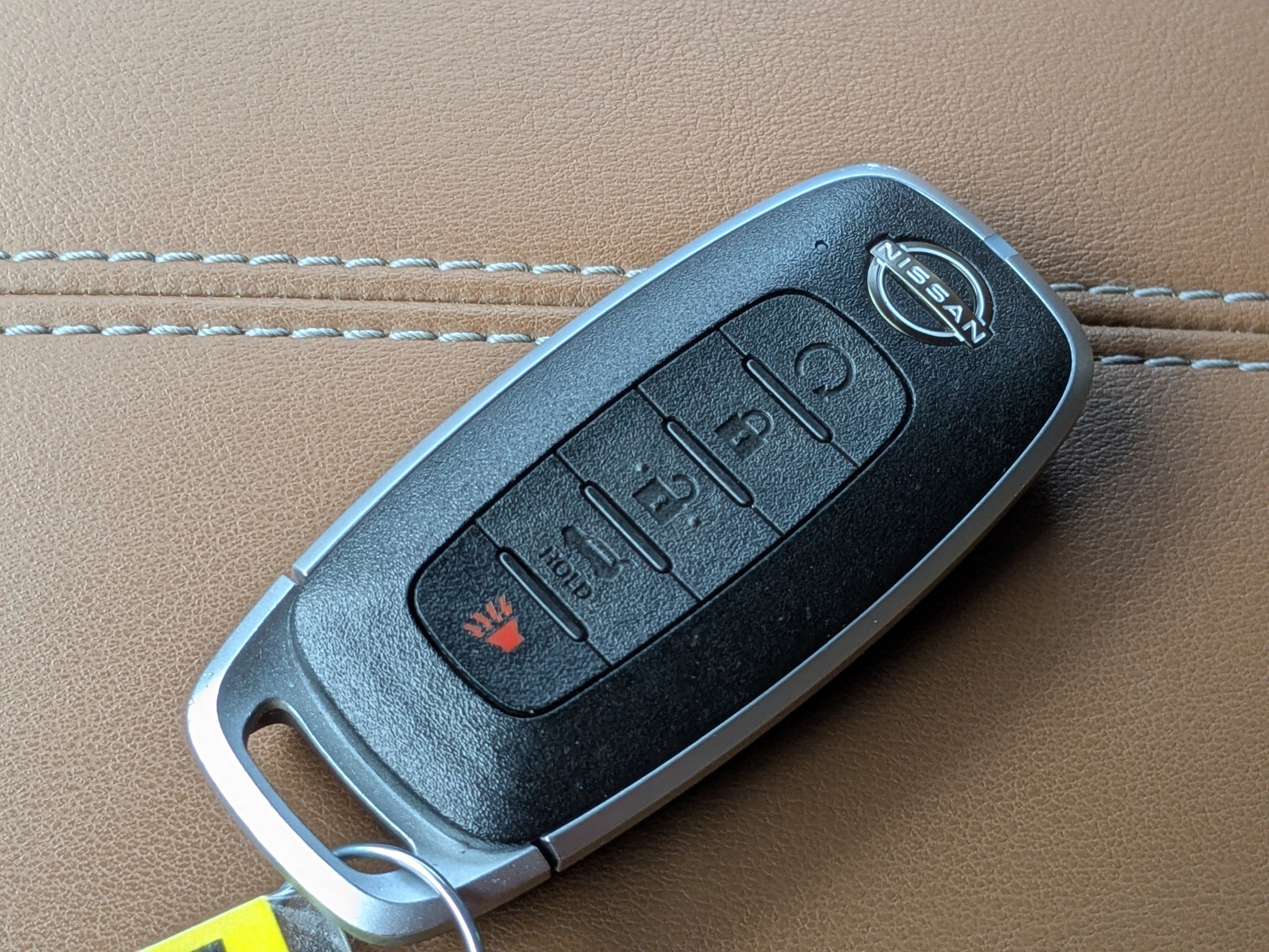 Used 2024 Nissan Pathfinder Platinum image 29