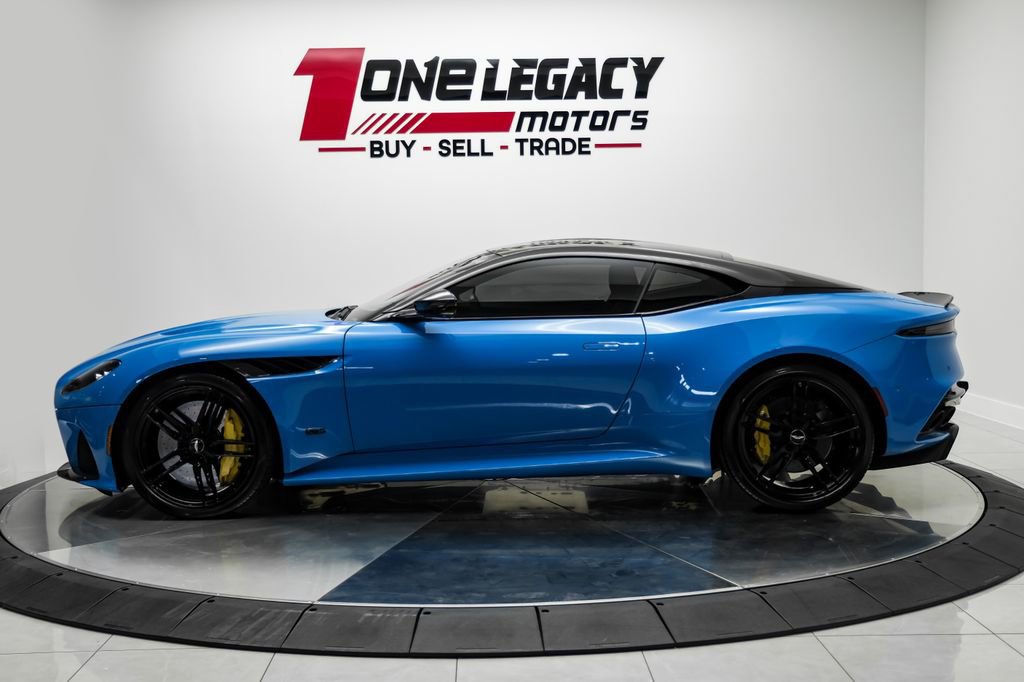 Used 2022 Aston Martin DBS Superleggera RWD image 12