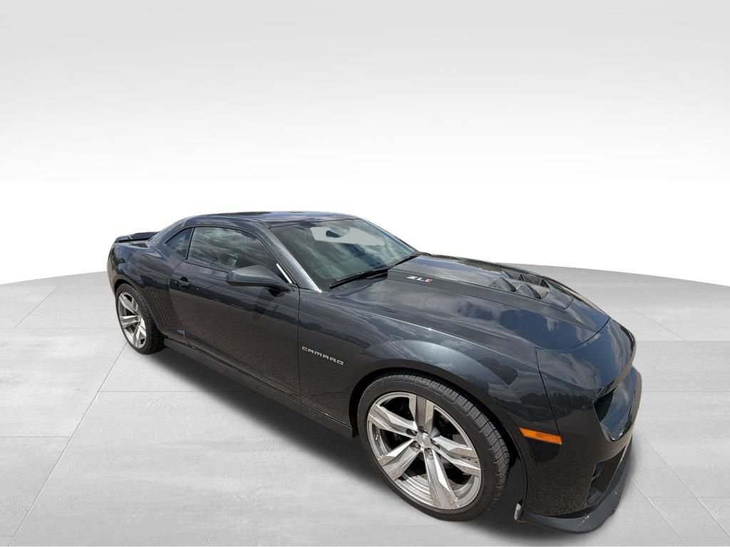 Used 2012 Chevrolet Camaro ZL1 RWD image 4