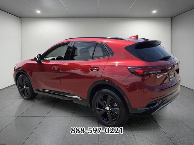 Used 2021 Buick Envision Essence w/ Sport Touring Package FWD image 3