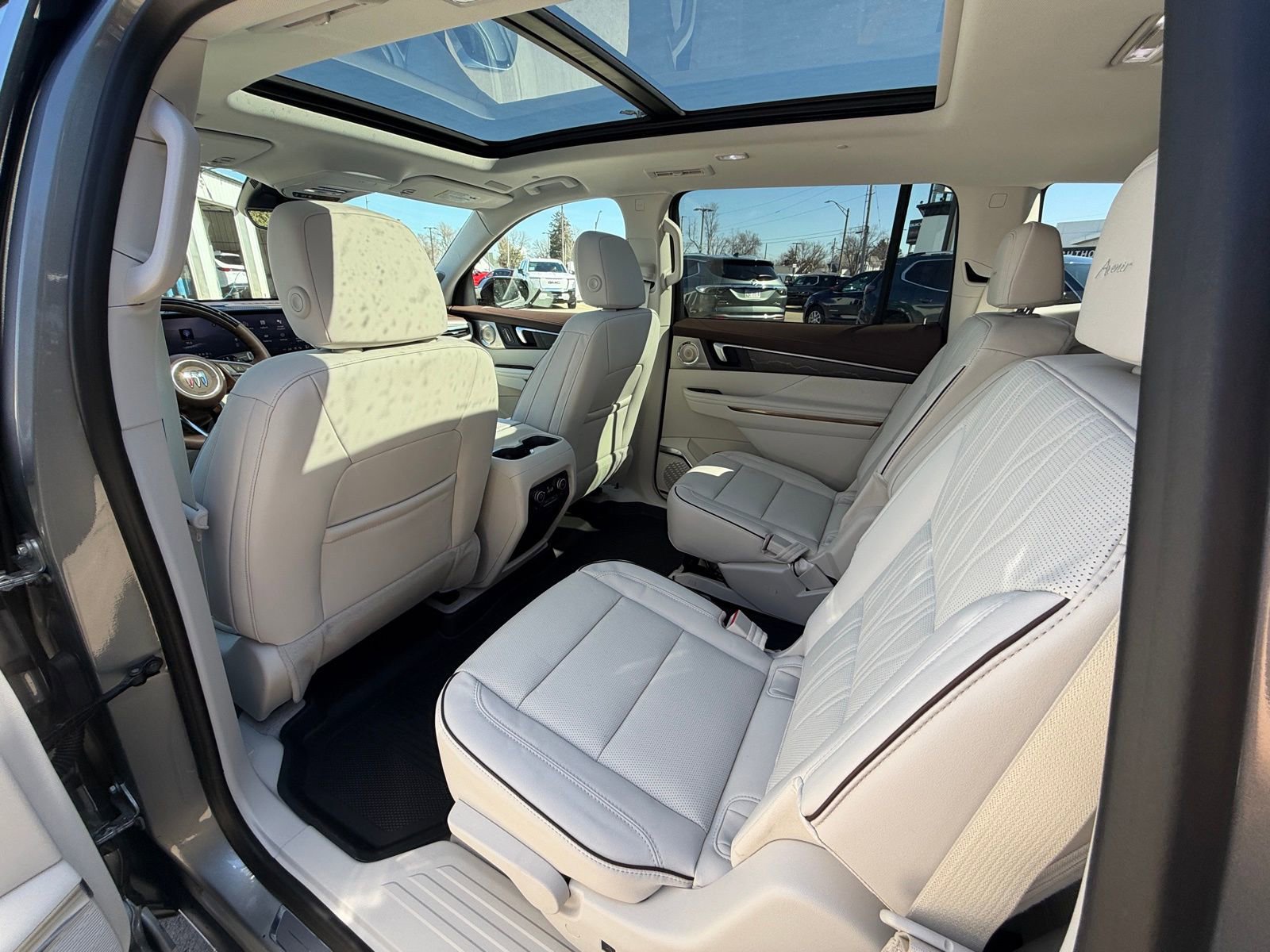 New 2026 Buick Enclave Avenir w/ Super Cruise Package AWD/4WD image 29