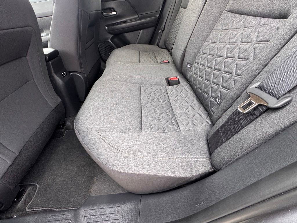 Certified 2025 Nissan Kicks SV w/ Illumination Package FWD image 20