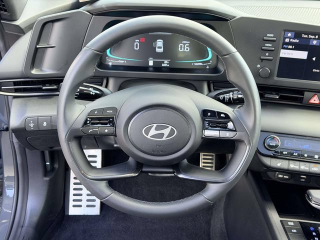 Used 2026 Hyundai Elantra SEL Sport Premium w/ Cargo Package FWD image 19