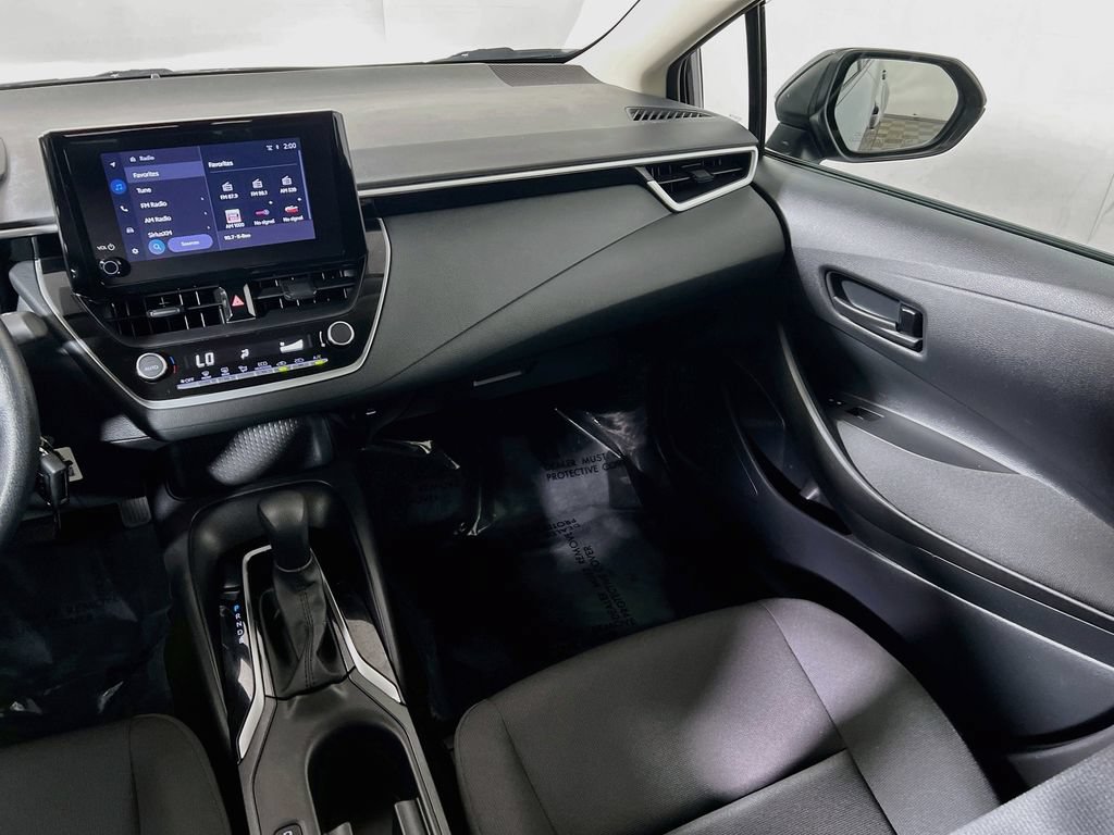 Certified 2025 Toyota Corolla LE FWD image 20