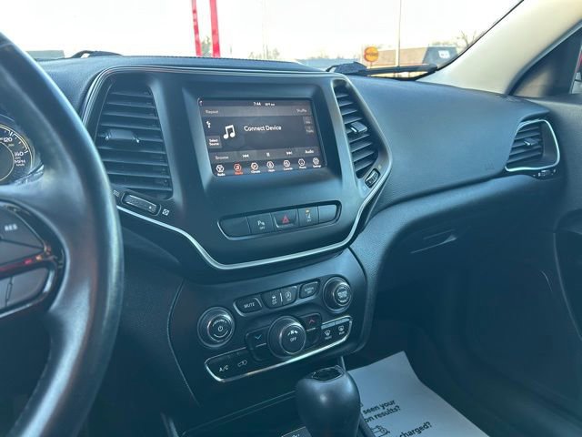 Used 2021 Jeep Cherokee Latitude Plus image 42