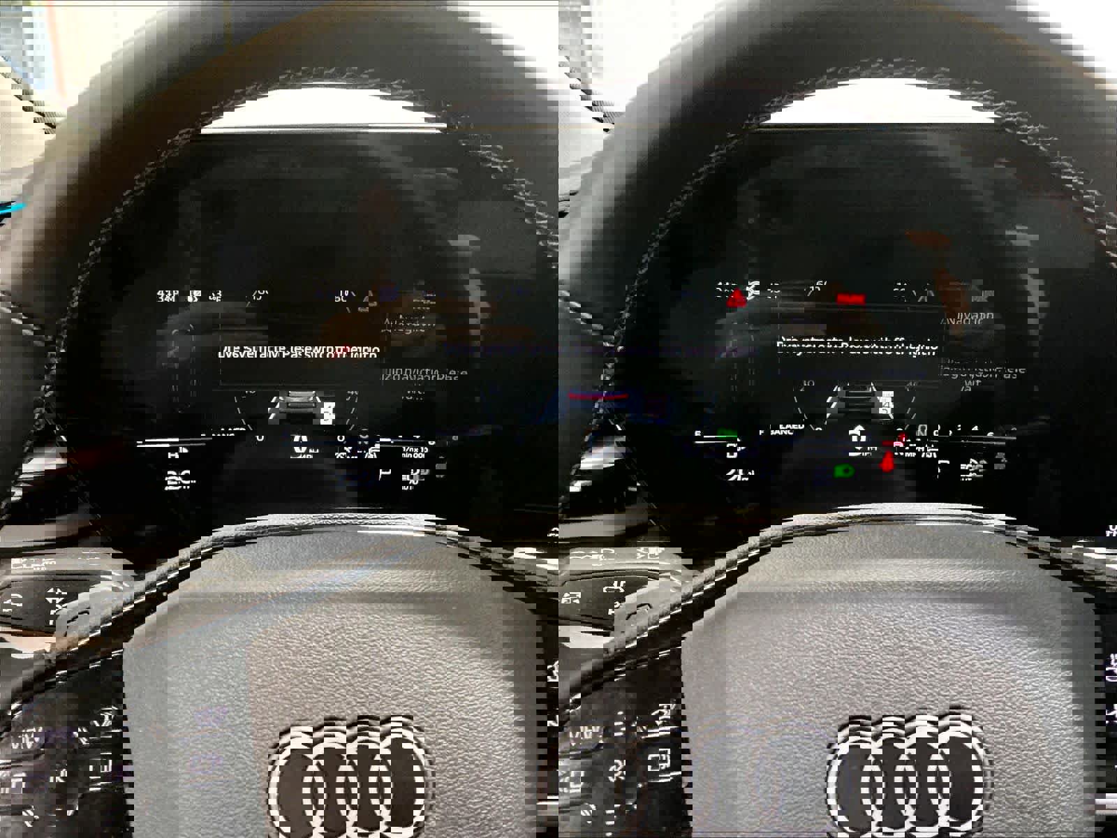 Used 2025 Audi Q5 Premium Plus w/ Premium Plus image 22