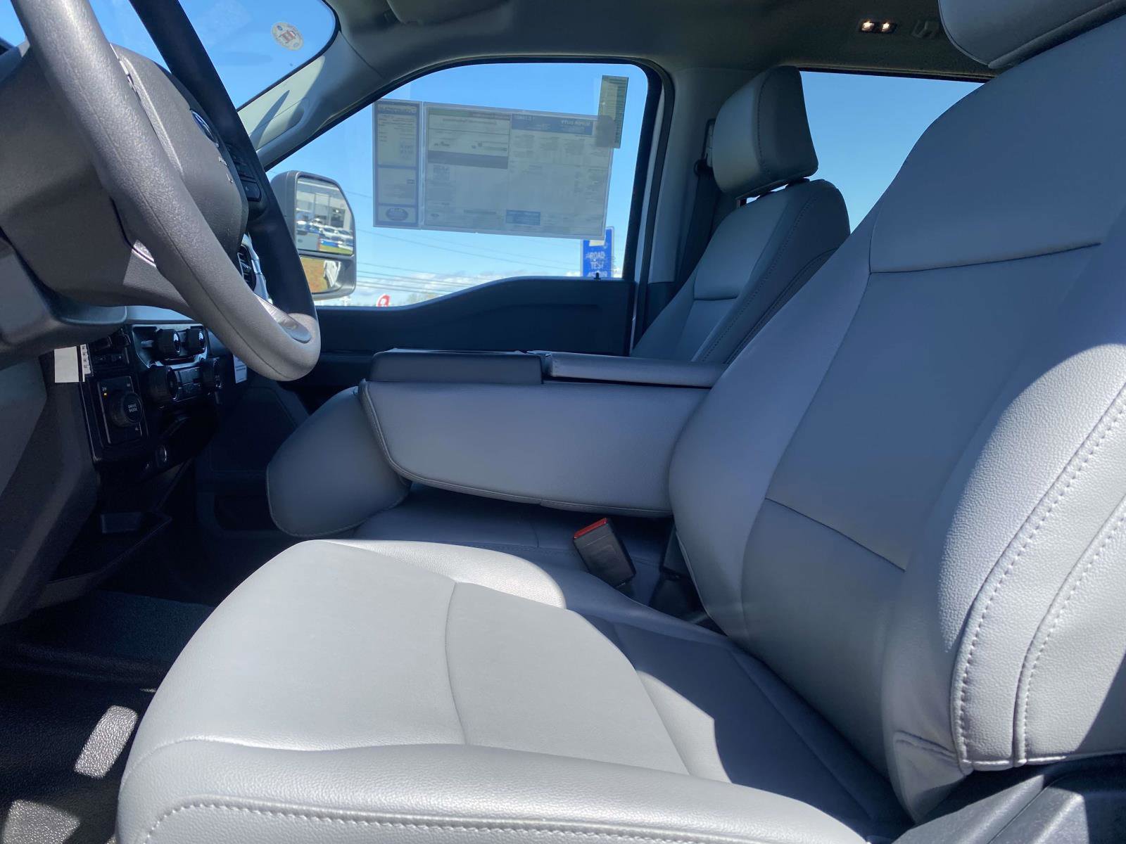 New 2026 Ford F350 XL w/ XL Chrome Package image 14