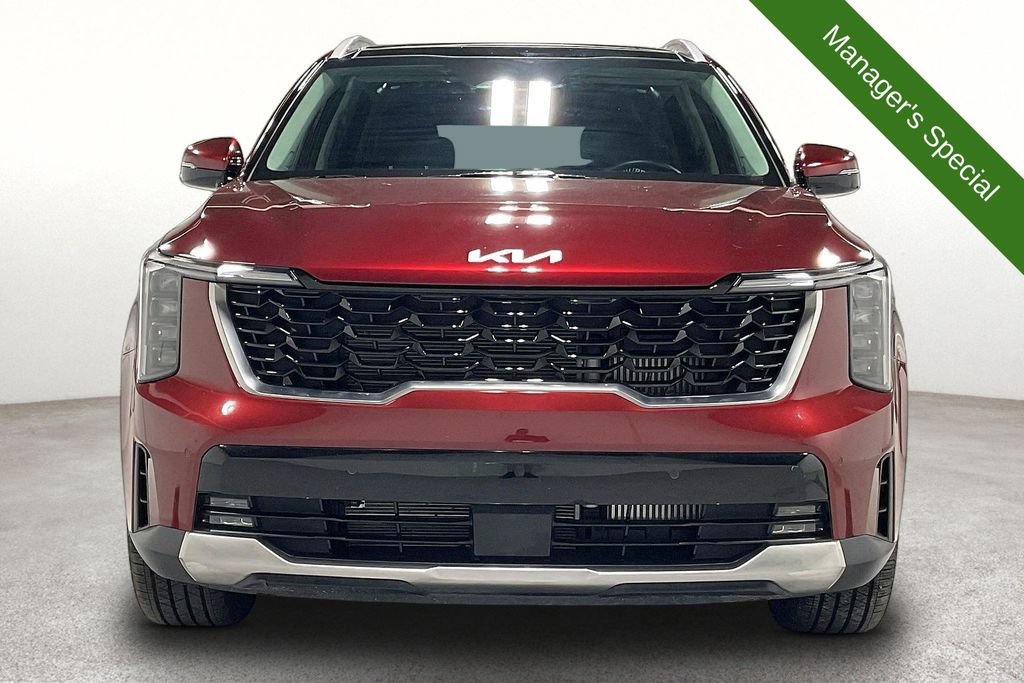 Used 2025 Kia Sorento EX w/ Panoramic Sunroof Package FWD image 4