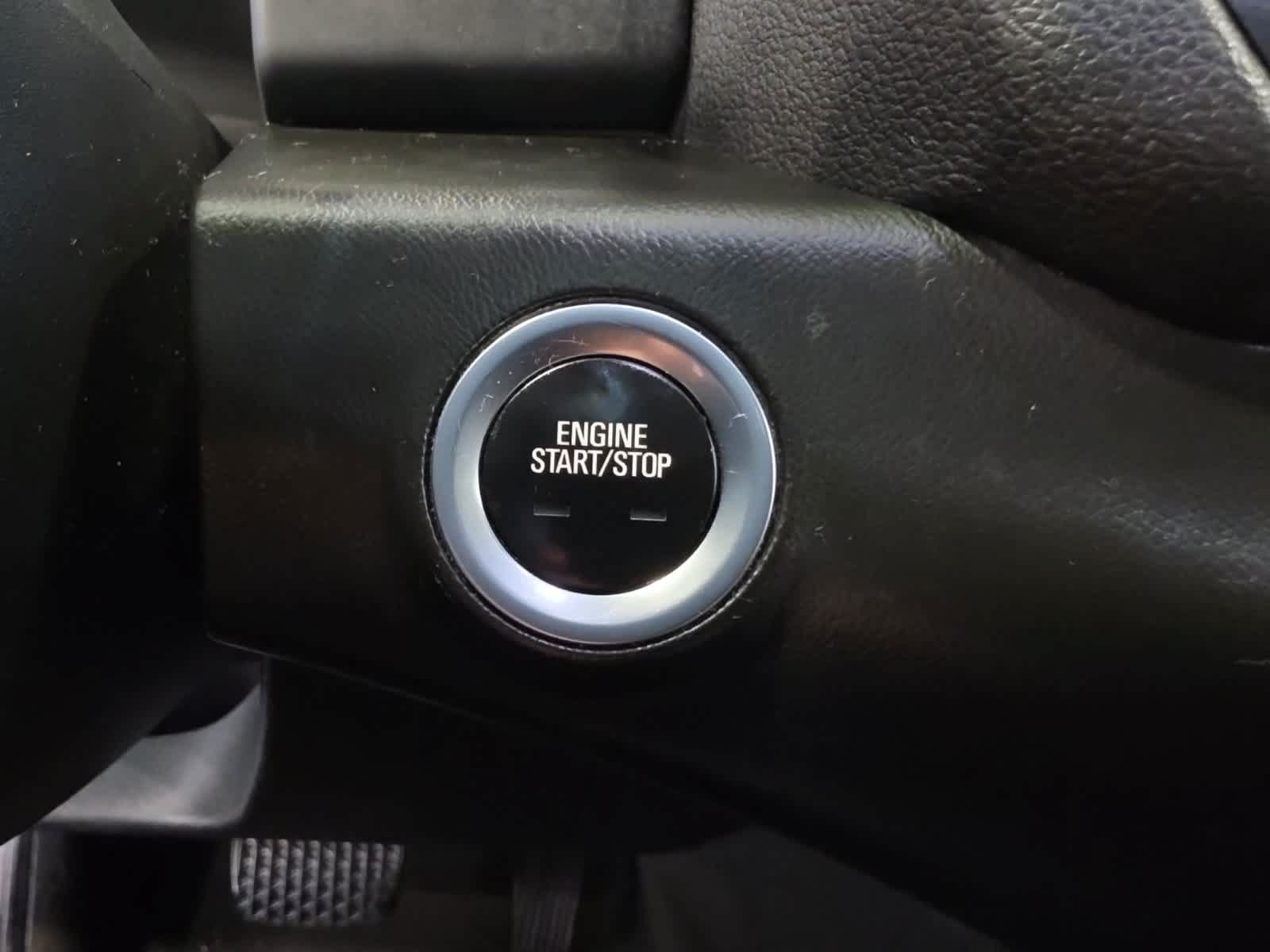 Used 2019 GMC Terrain SLT w/ Preferred Package AWD/4WD image 29