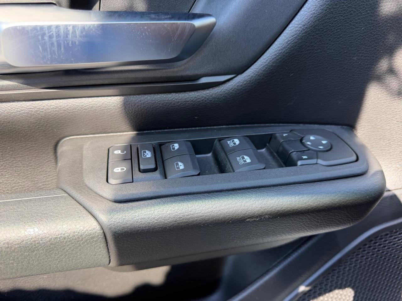 New 2026 RAM 1500 Express AWD/4WD image 18