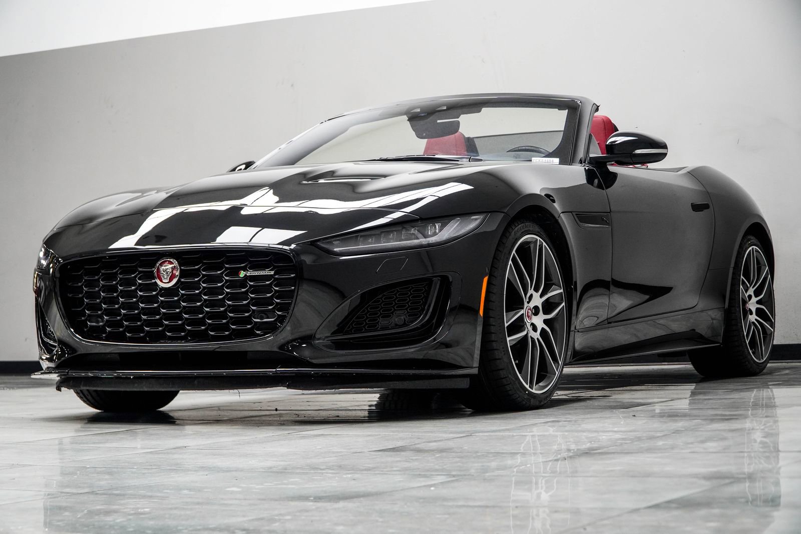 Used 2023 Jaguar F-TYPE R-Dynamic AWD/4WD image 12