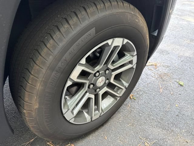 Used 2025 GMC Terrain Elevation AWD/4WD image 28