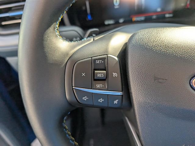 Used 2025 Ford Maverick Lobo AWD/4WD image 7